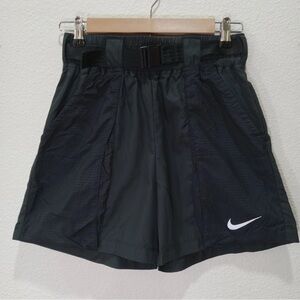 Nike Women's Swoosh Woven Shorts Size Small Black Sportswear